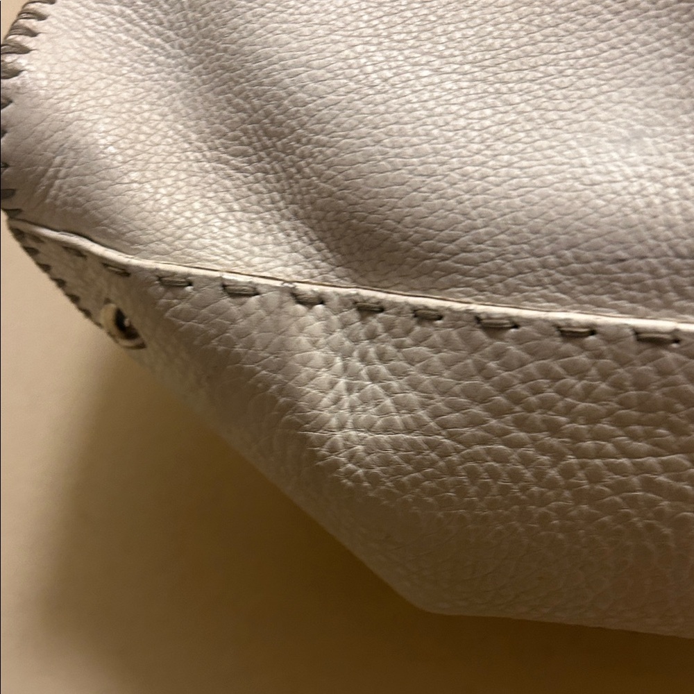 Fendi selleria authentic 925 vintage pebble leather vintage Cream Handbag - Picture 13 of 15